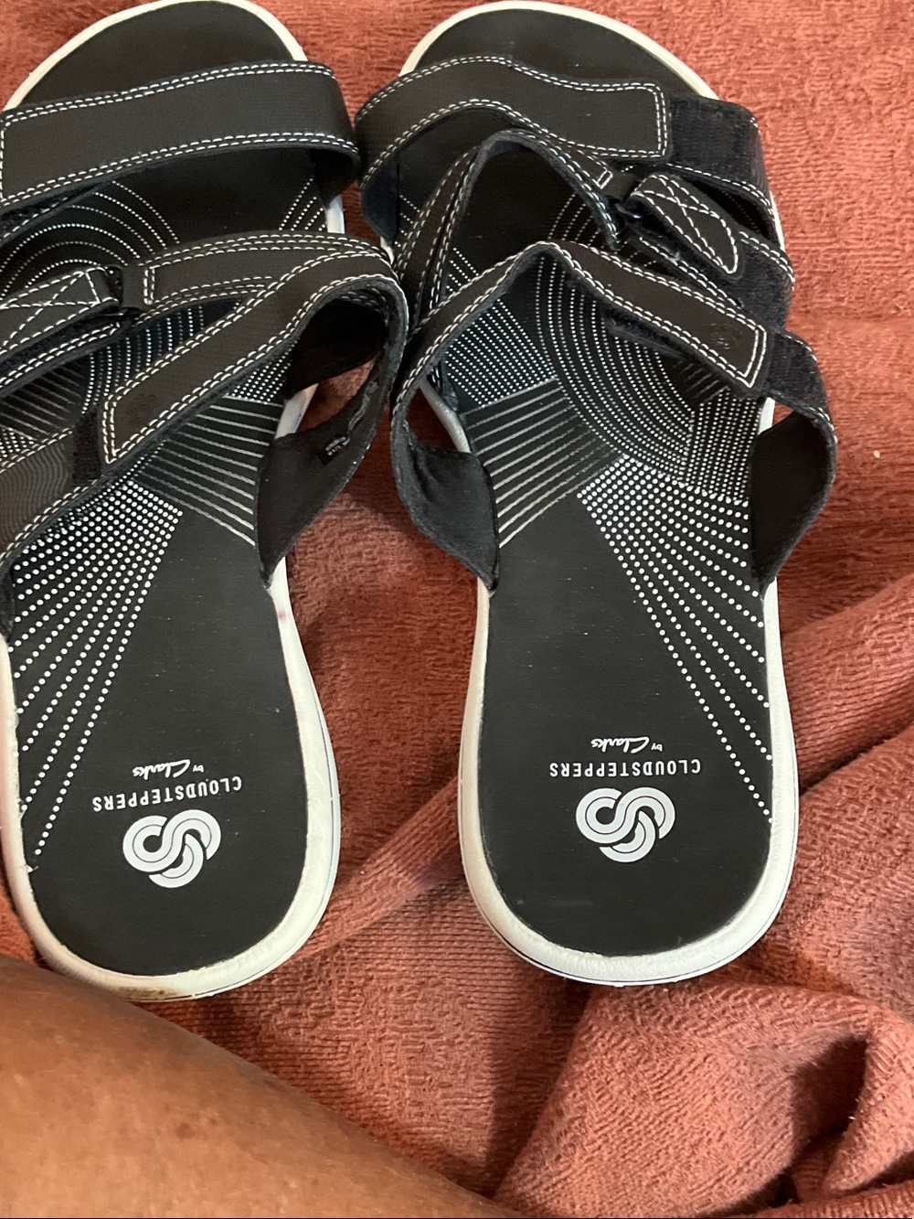 Clarks Black Cloudsteppers Women's Strappy Sport Sandals